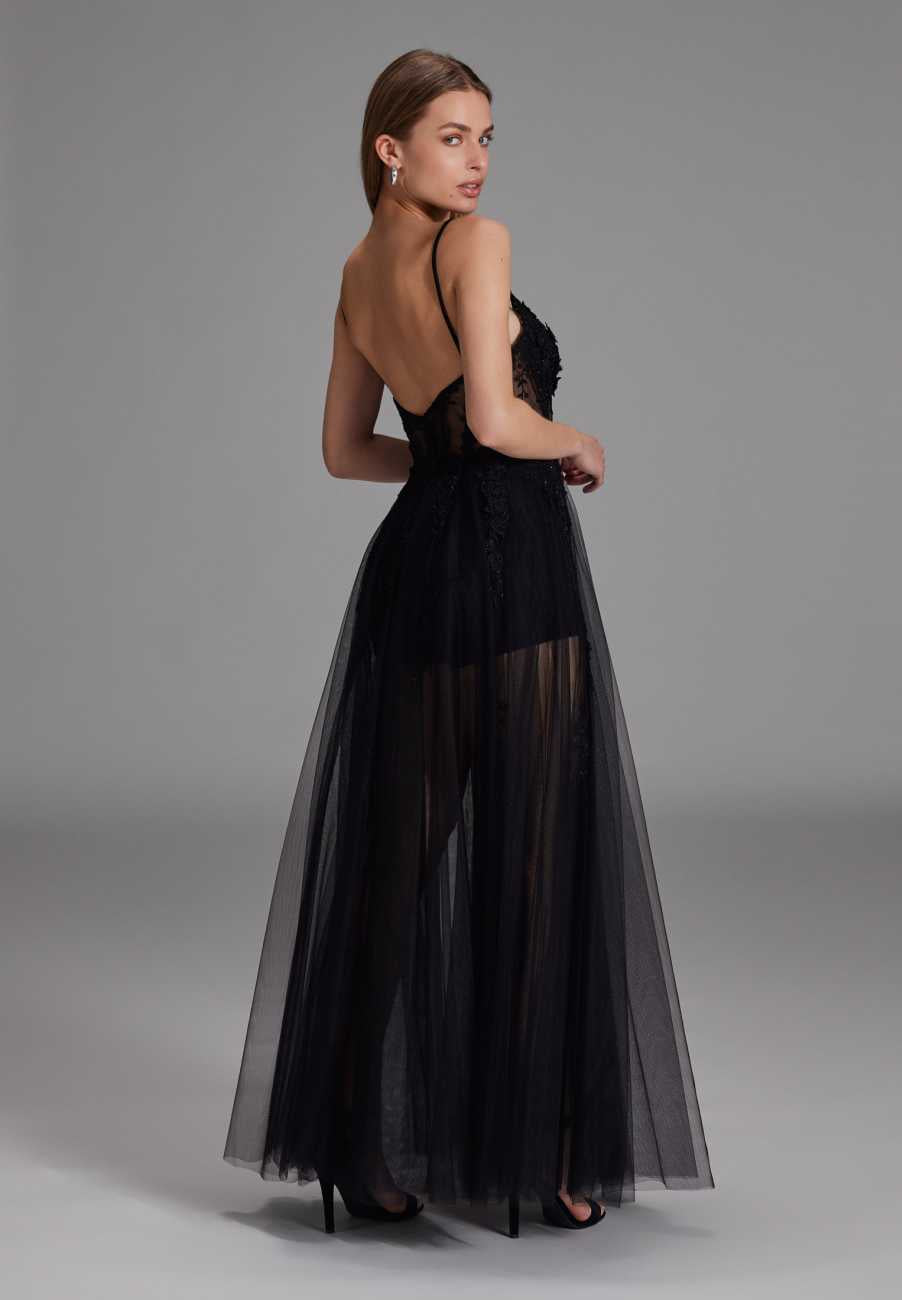 Tüllkleid mit kurzer Jerseyhose