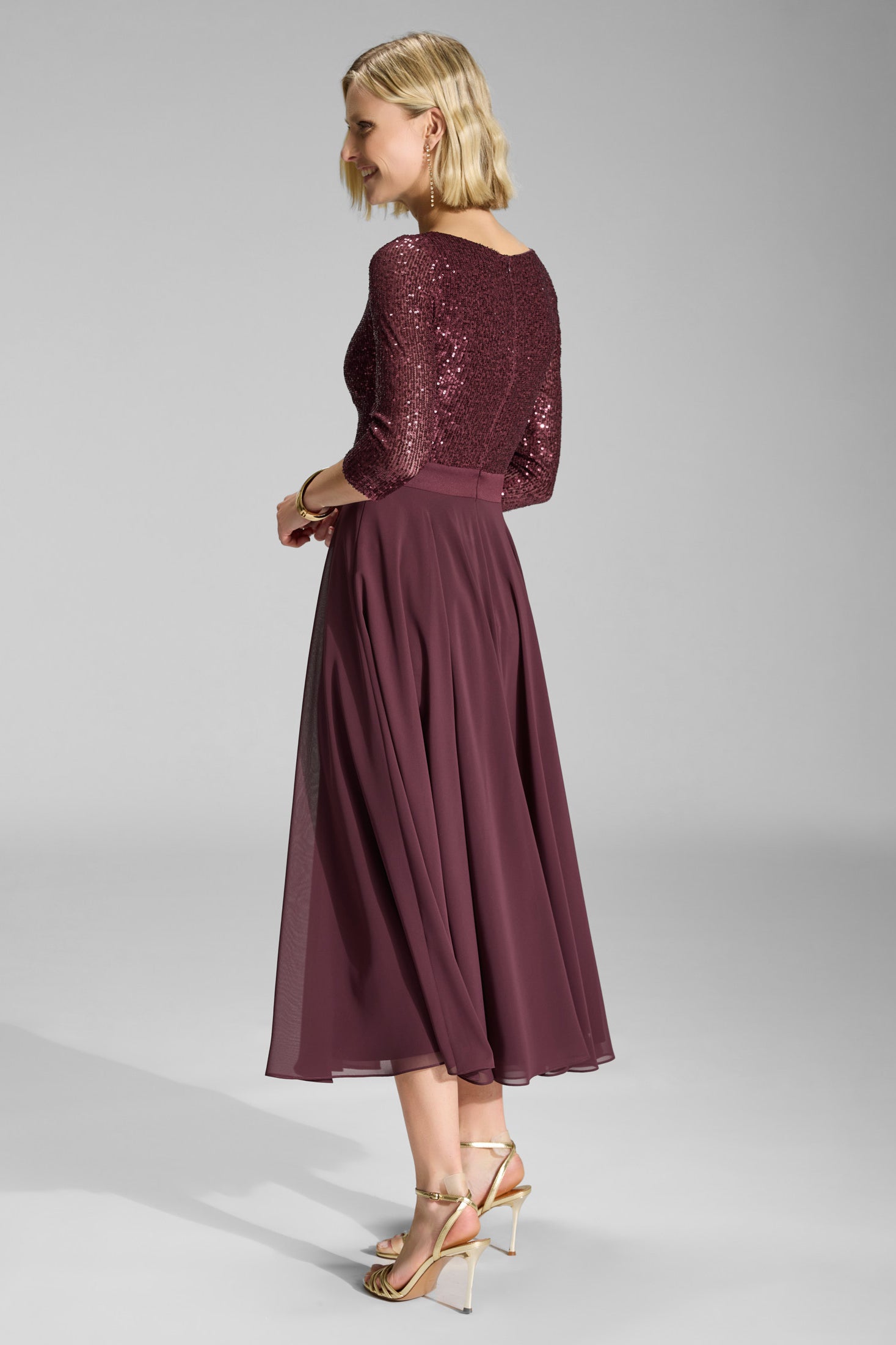 Midi Kleid mit Top aus elastischer Paillette und Chiffonrock