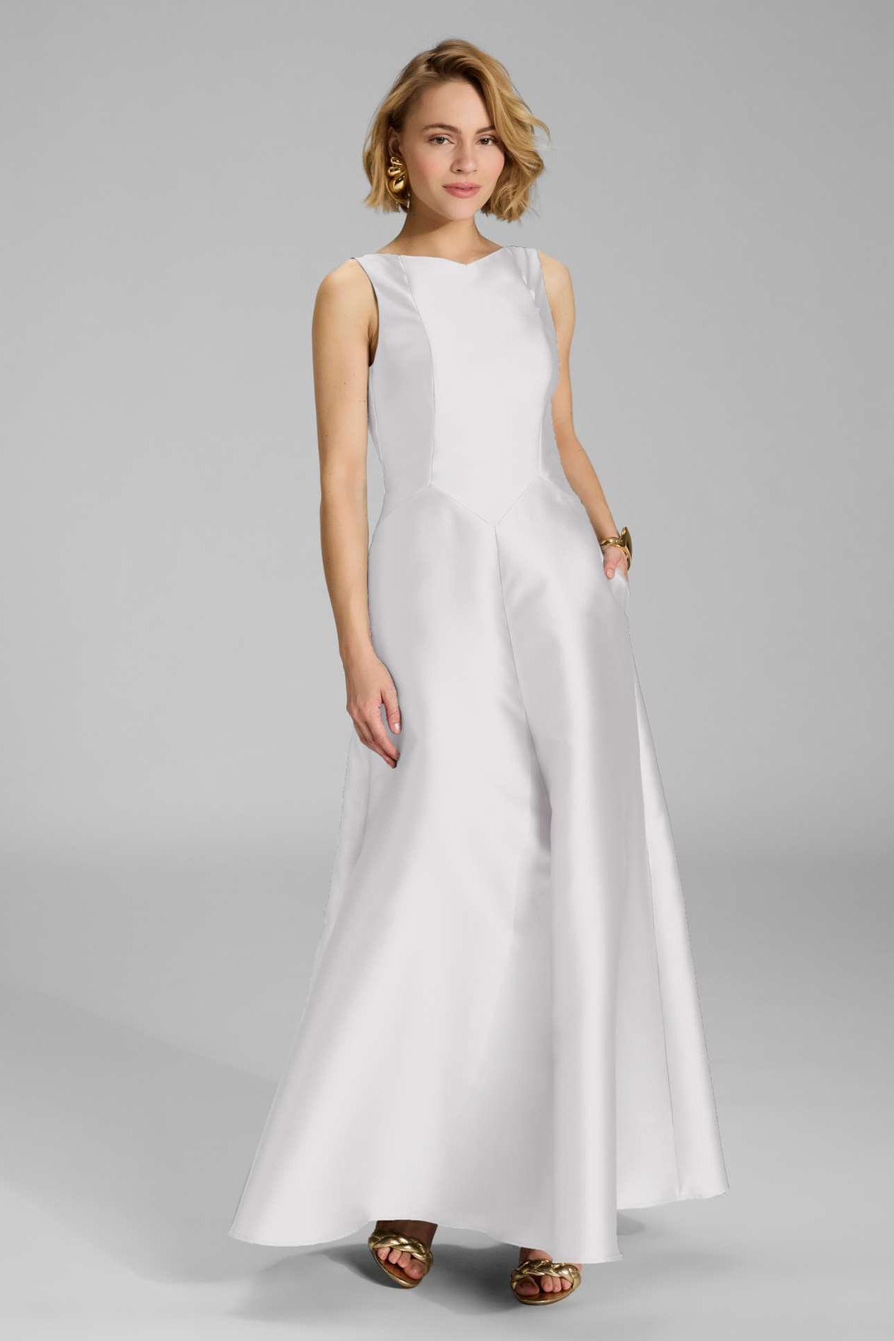 Robenartiges Abendkleid mit Eingrifftaschen ivory