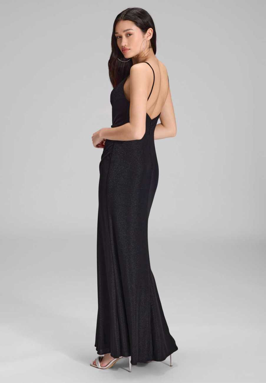 Figurbetontes Jerseykleid mit Beinschlitz