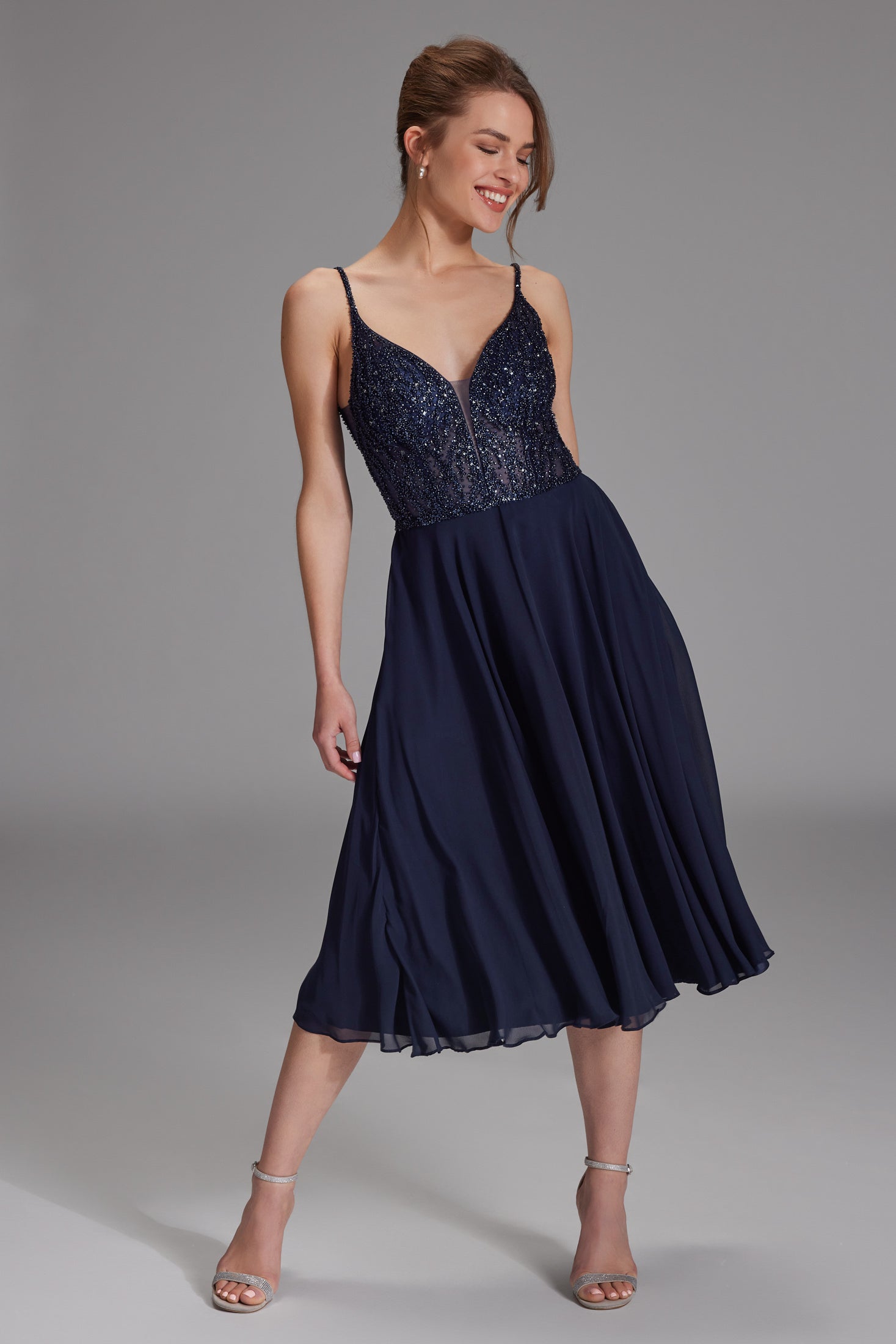 Cocktailkleid aus Materialmix