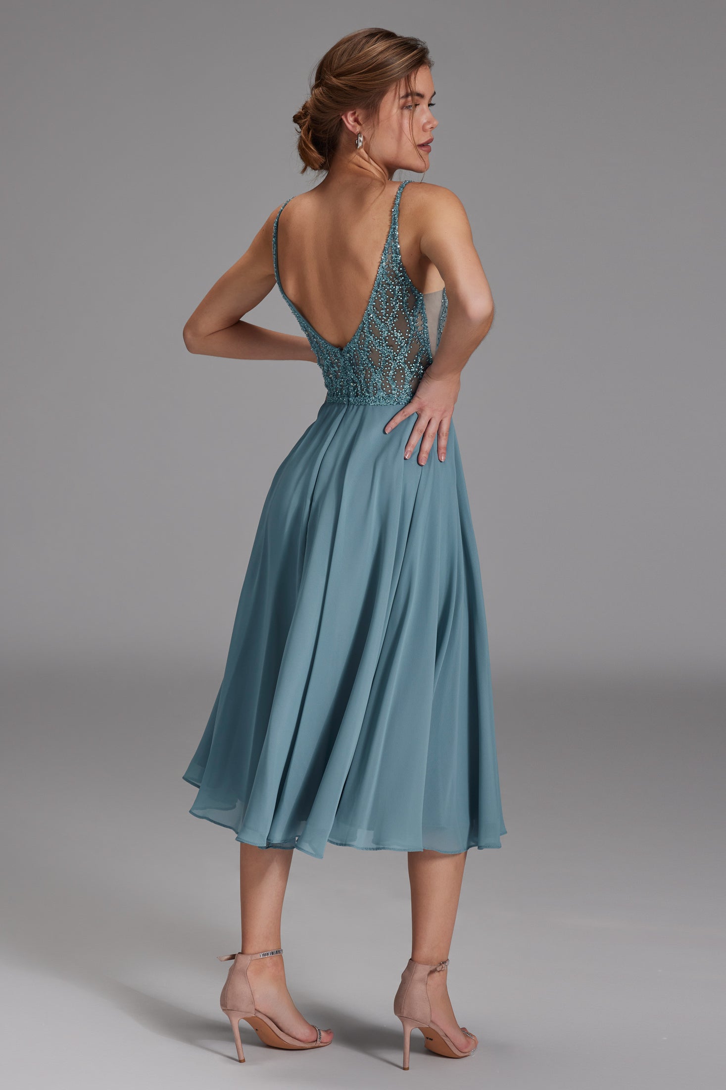 Cocktailkleid aus Materialmix