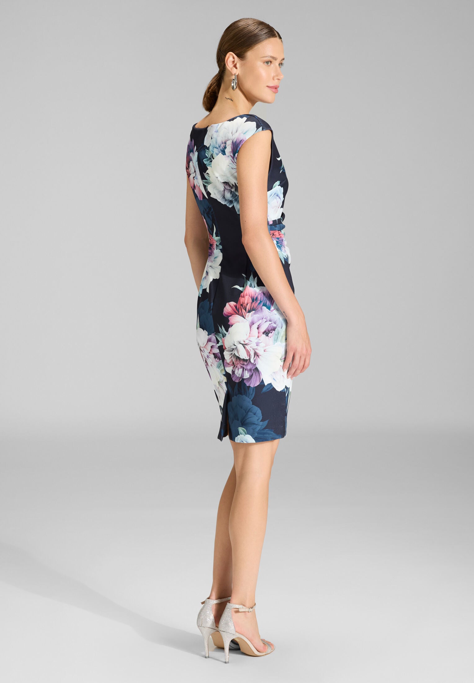 Cocktailkleid aus bedrucktem Scuba