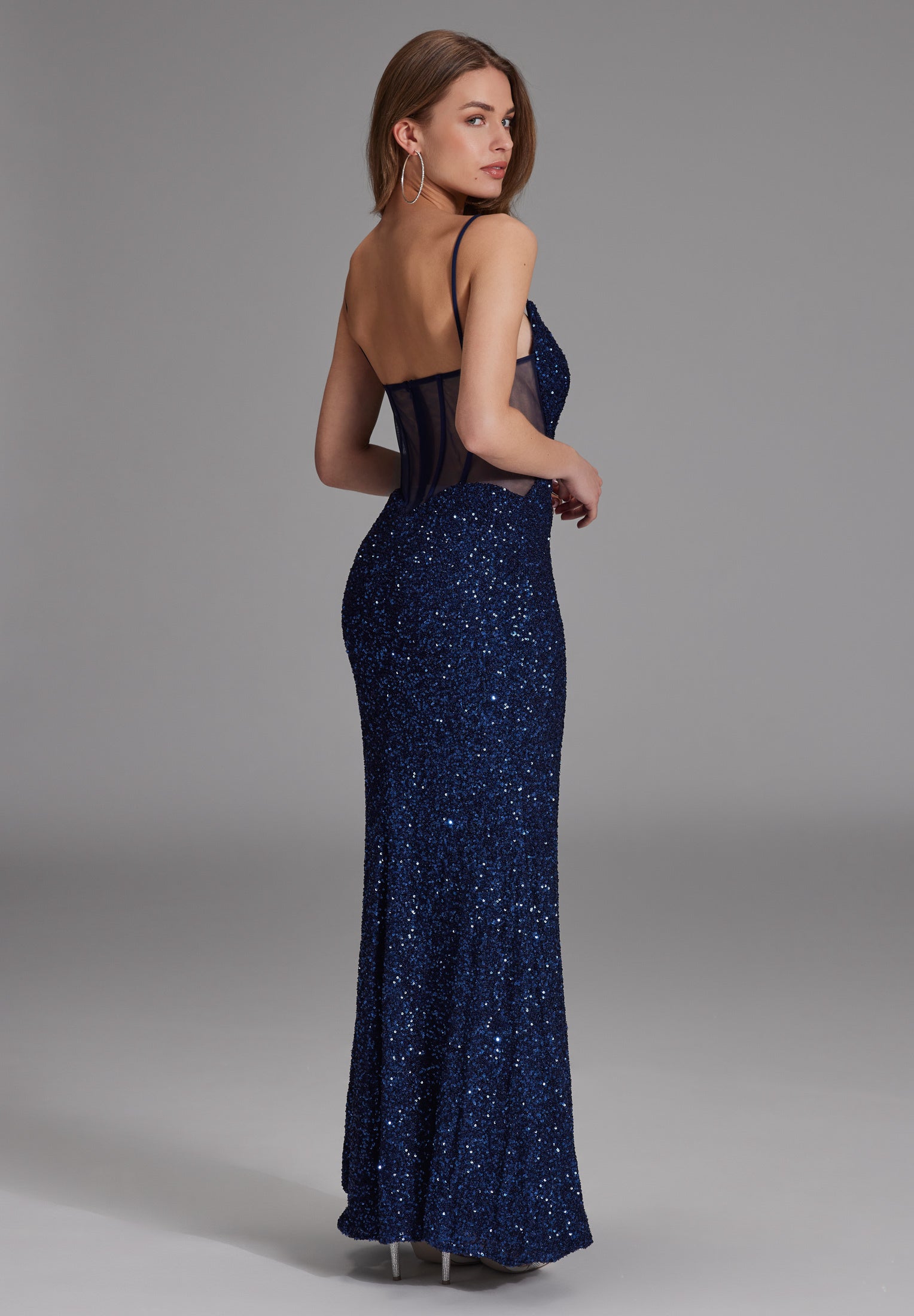 Slipdress mit transparenter Rückenpartie