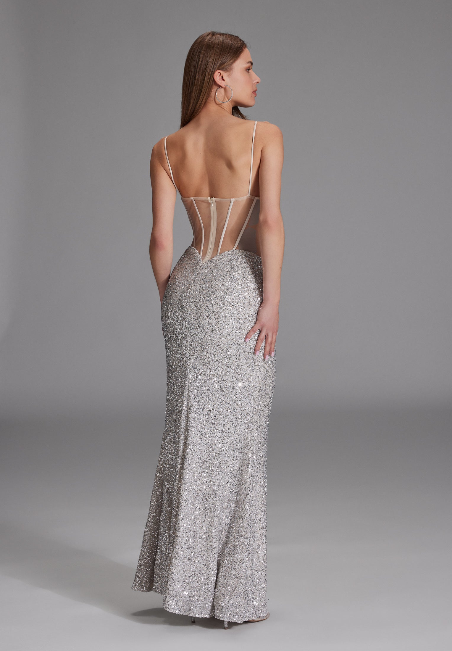 Slipdress mit transparenter Rückenpartie