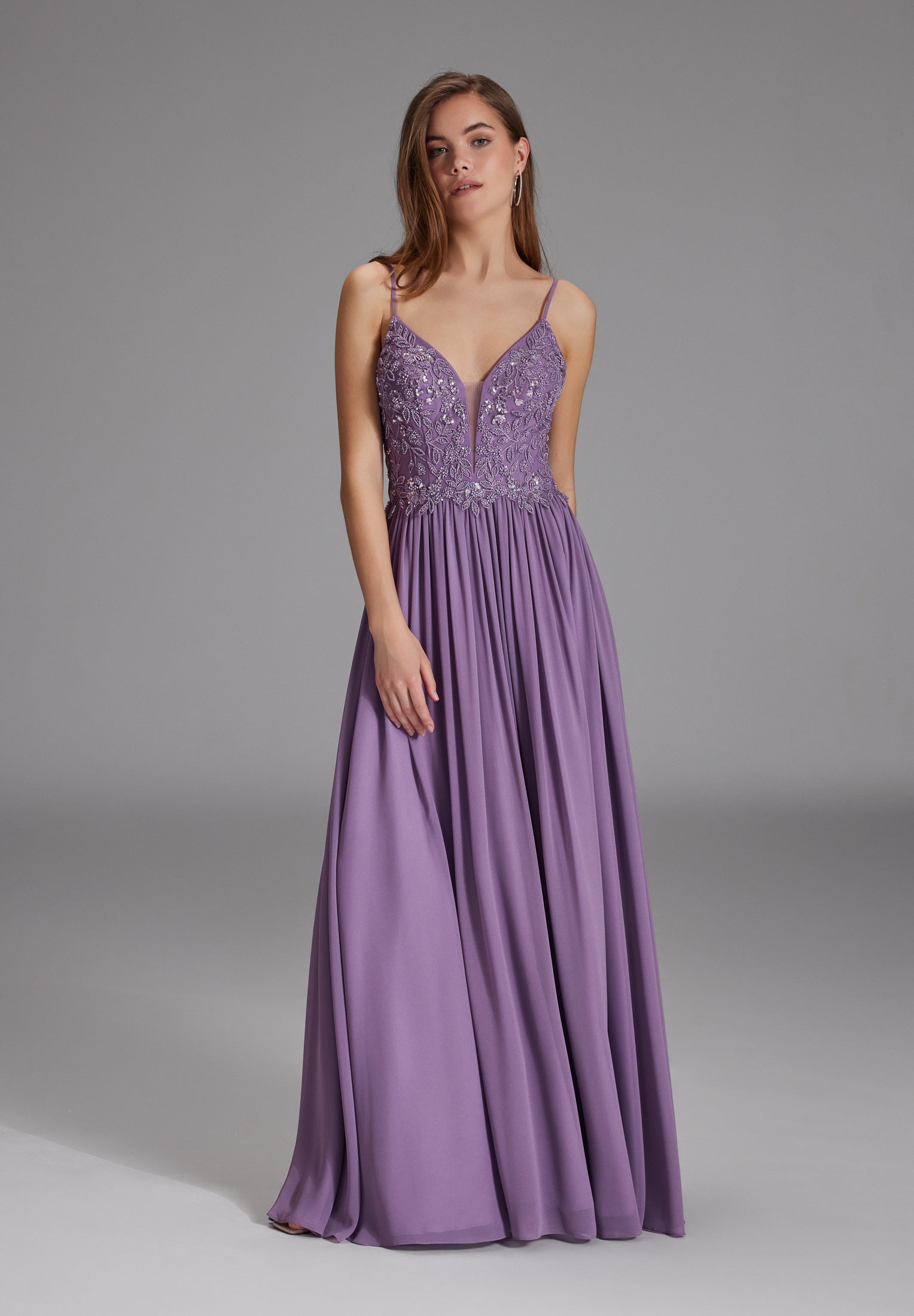 Chiffonkleid mit Bindeband am Rücken