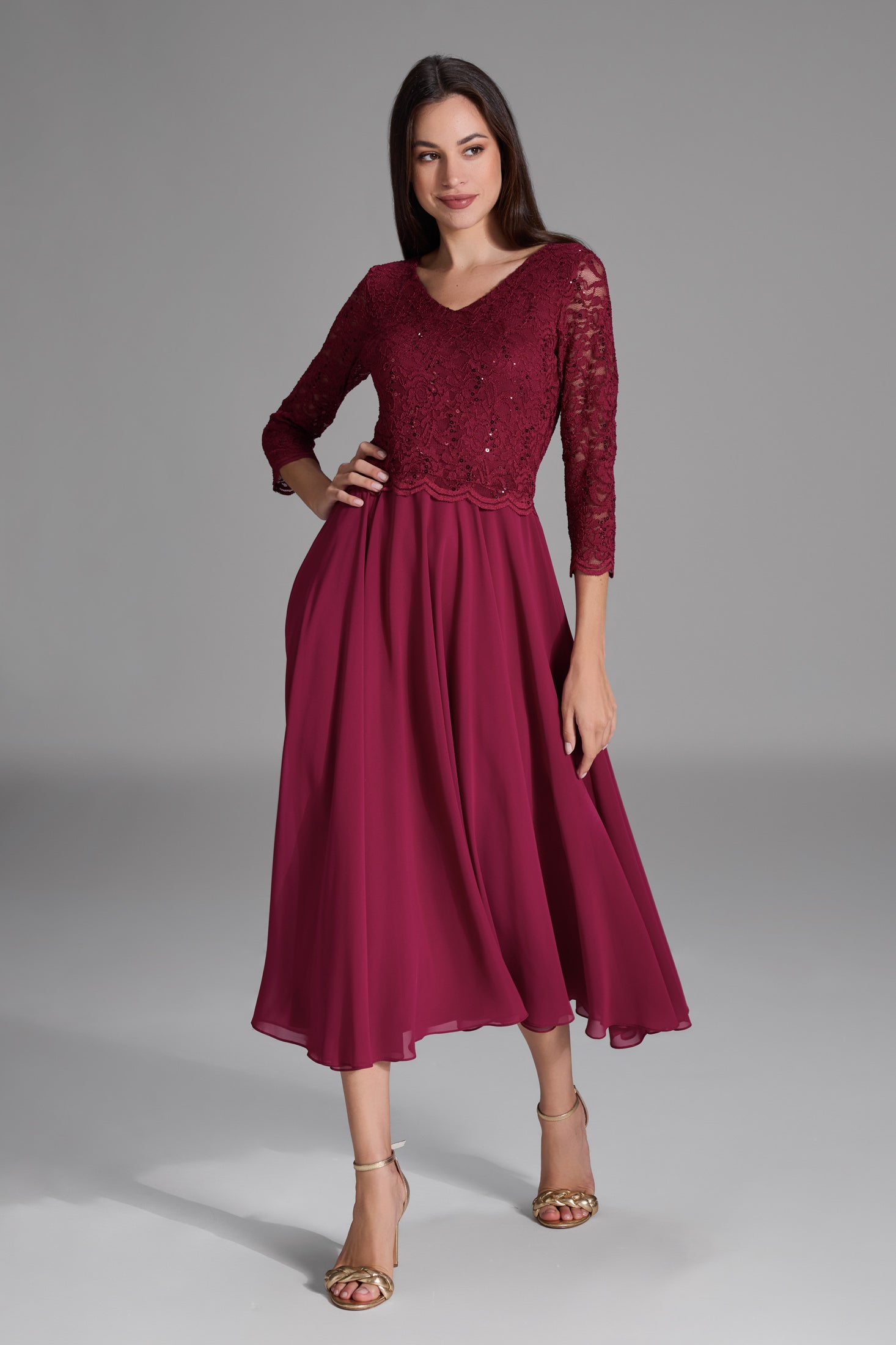 Midi Kleid mit paillettenbesetztem Spitzenoberteil ruby red
