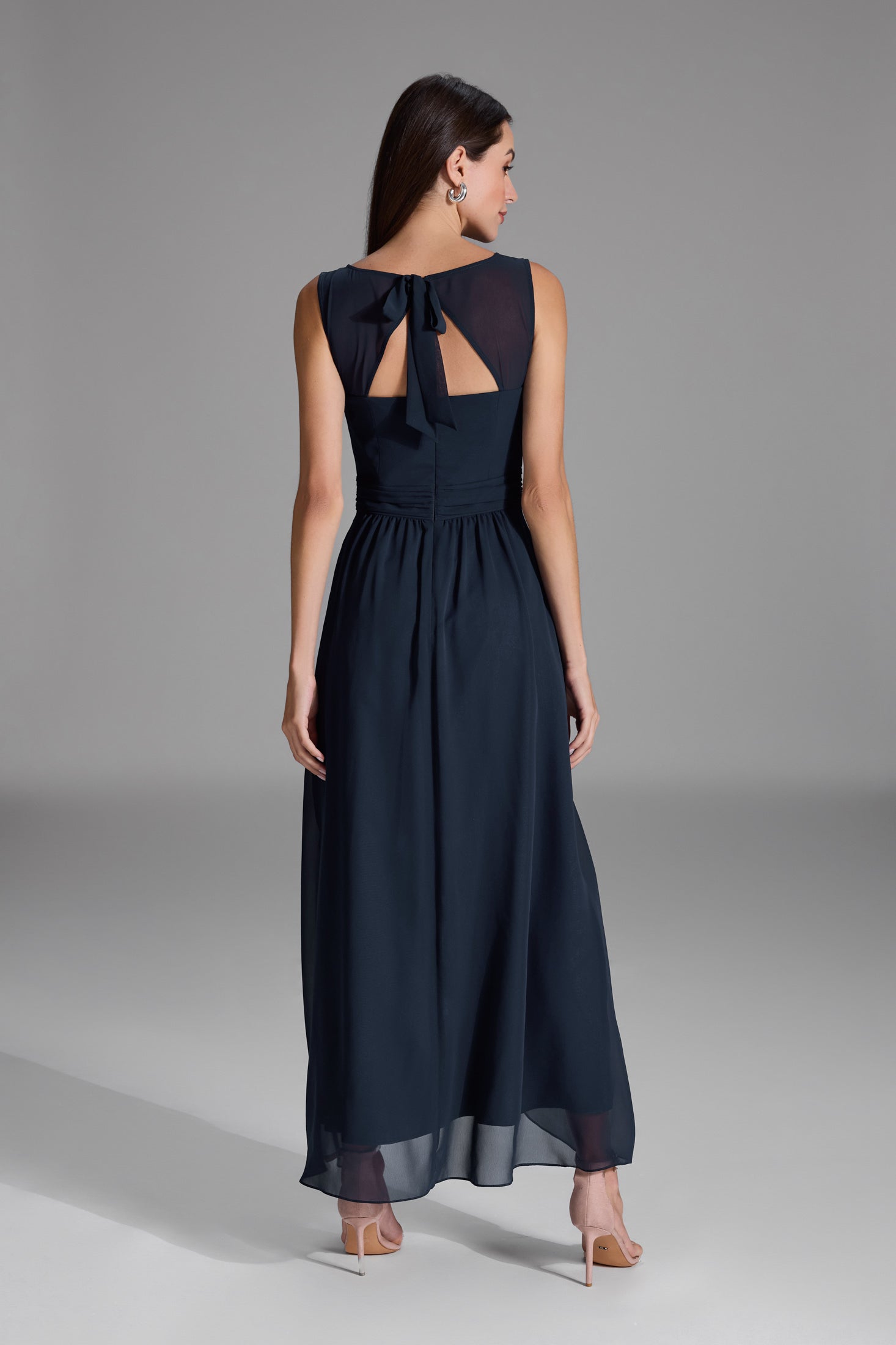 Abendkleid mit Vokuhila Rock