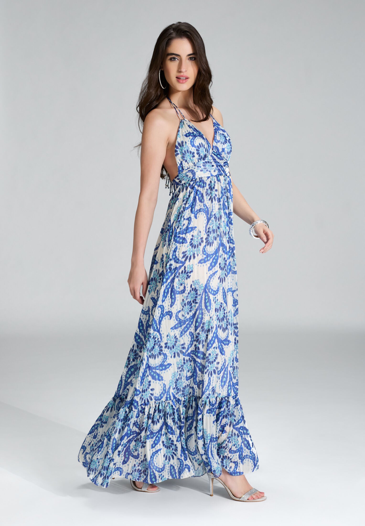 Neckholder Maxi Kleid aus bedrucktem Chiffon mit Glitzerstreifen