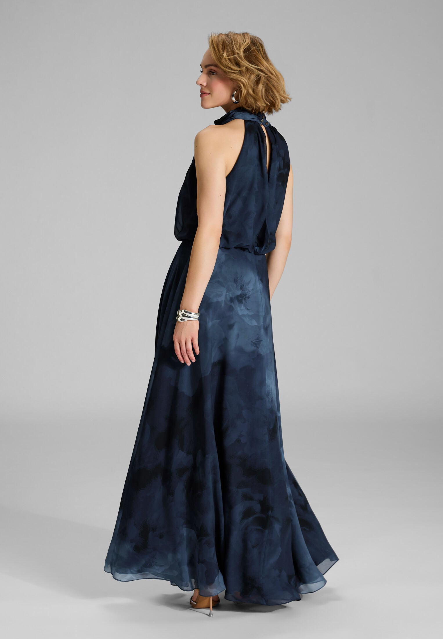 Abendkleid mit blusigem Top aus floral bedrucktem Chiffon