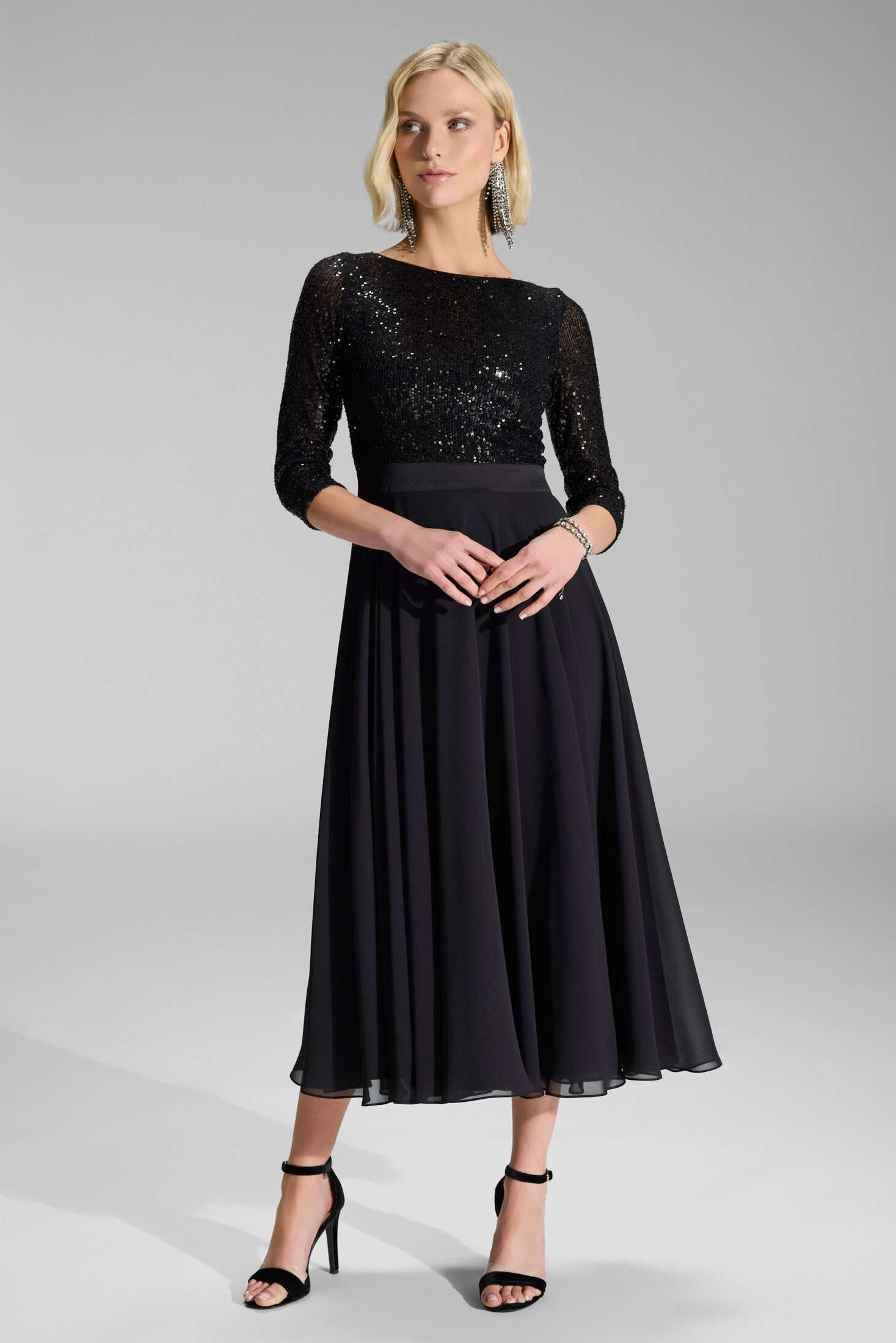 Cocktailkleid in Midi Länge mit Top aus elastischer Paillette und Tellerrock in Chiffon black