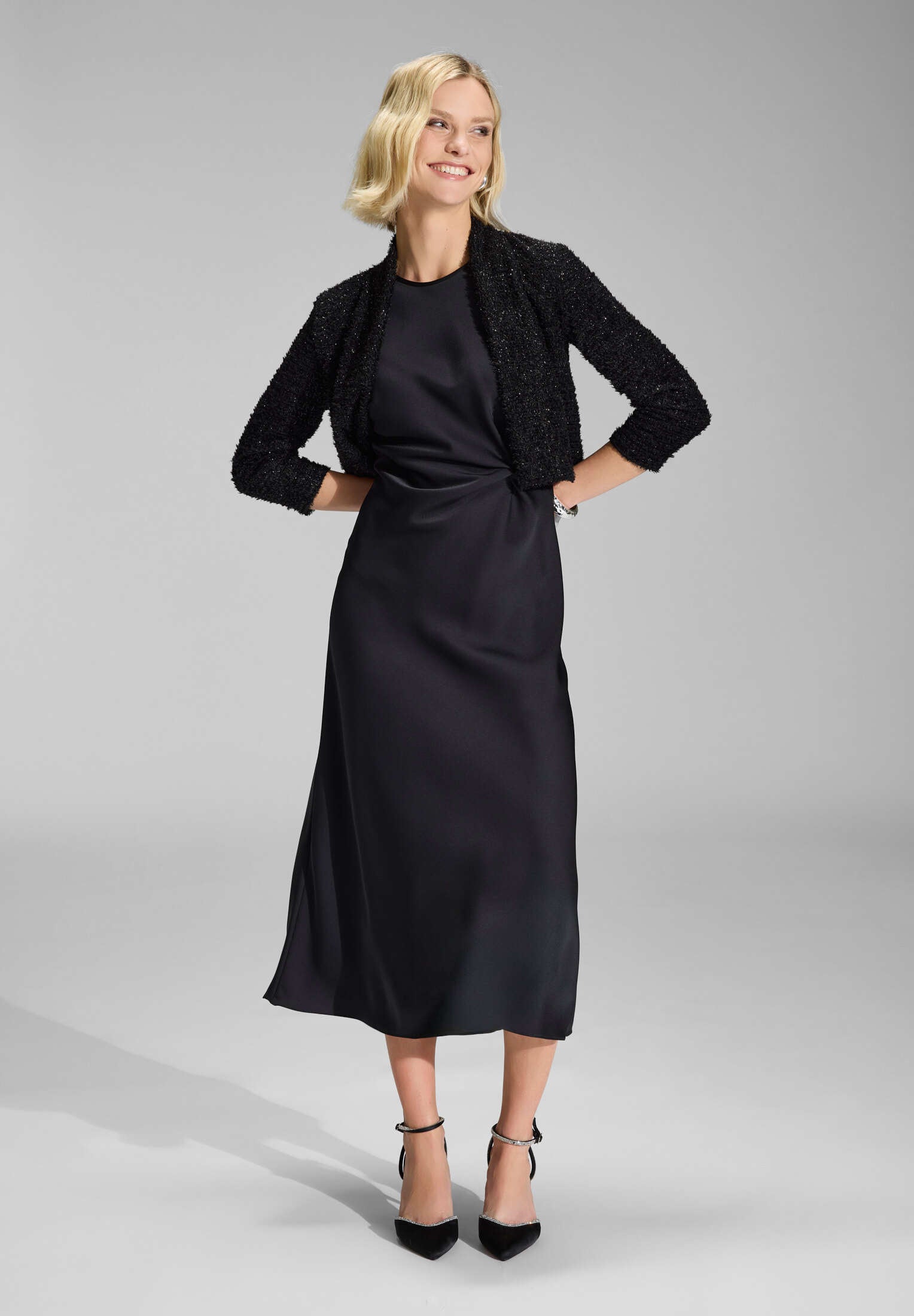 Bolero Jacke in Chenille Optik black