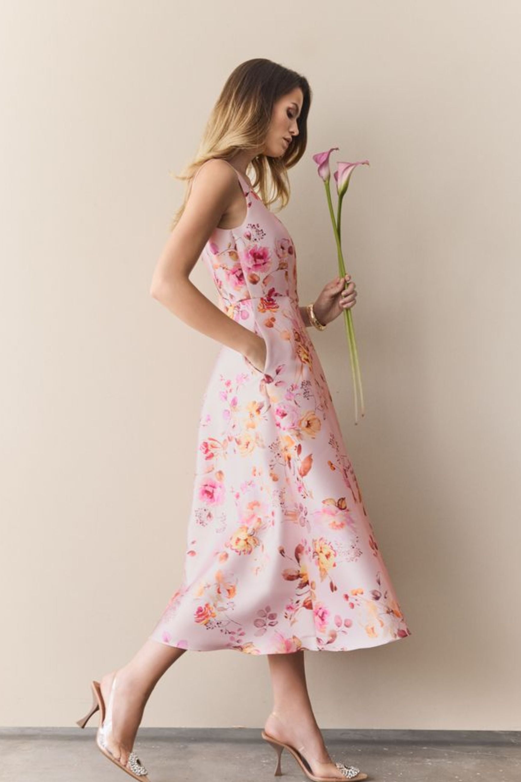 Cocktailkleid mit Karree-Ausschnitt aus floral bedrucktem Twill