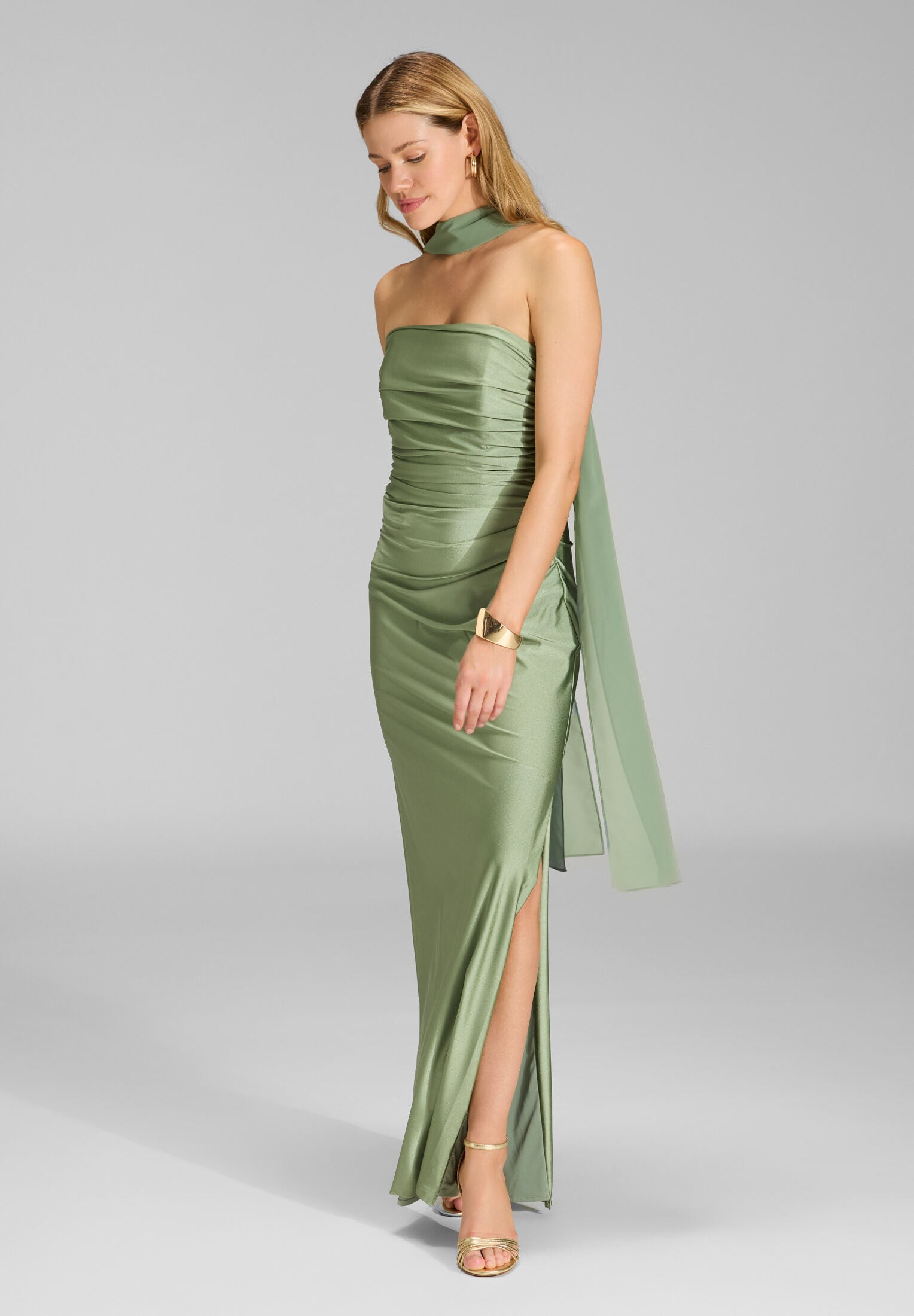 Schal aus zartem Chiffon matcha green 0