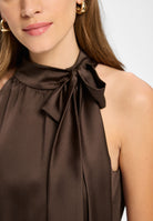 Jumpsuit mit Schluppe aus Satin