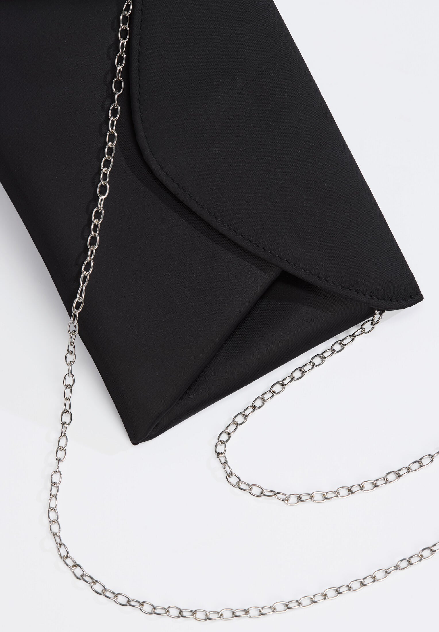 Clutch aus Satin