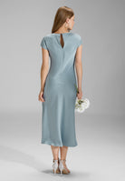 Slip Dress aus Satin mit Twist Detail