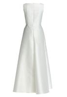 Robenartiges Abendkleid mit Eingrifftaschen