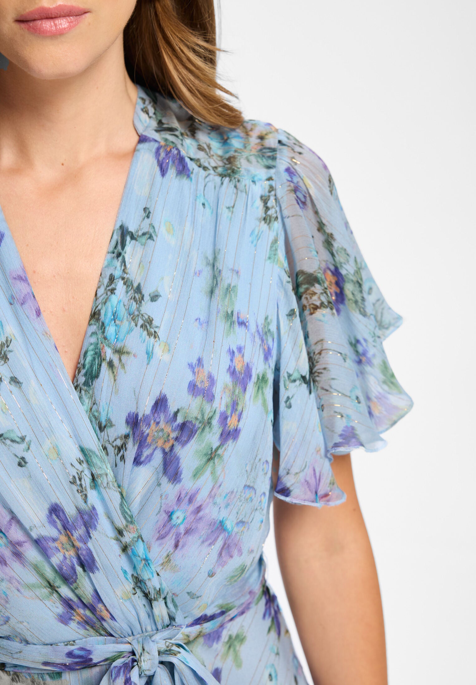 Midi Kleid in Wickel Optik aus Chiffon mit Metallicfäden