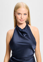 Midikleid aus Satin mit Rückenausschnitt