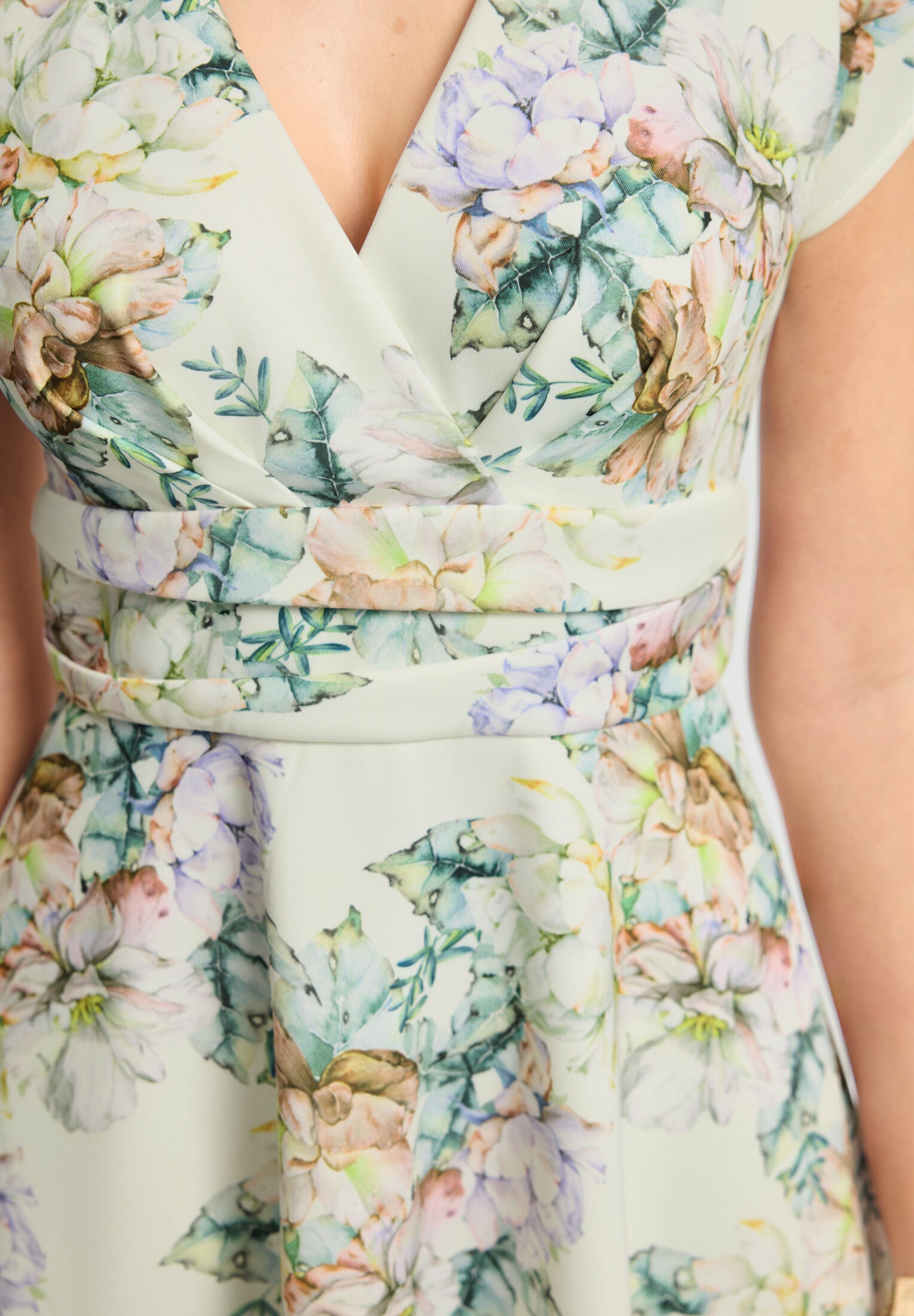 Midi Kleid aus floral bedrucktem Scuba