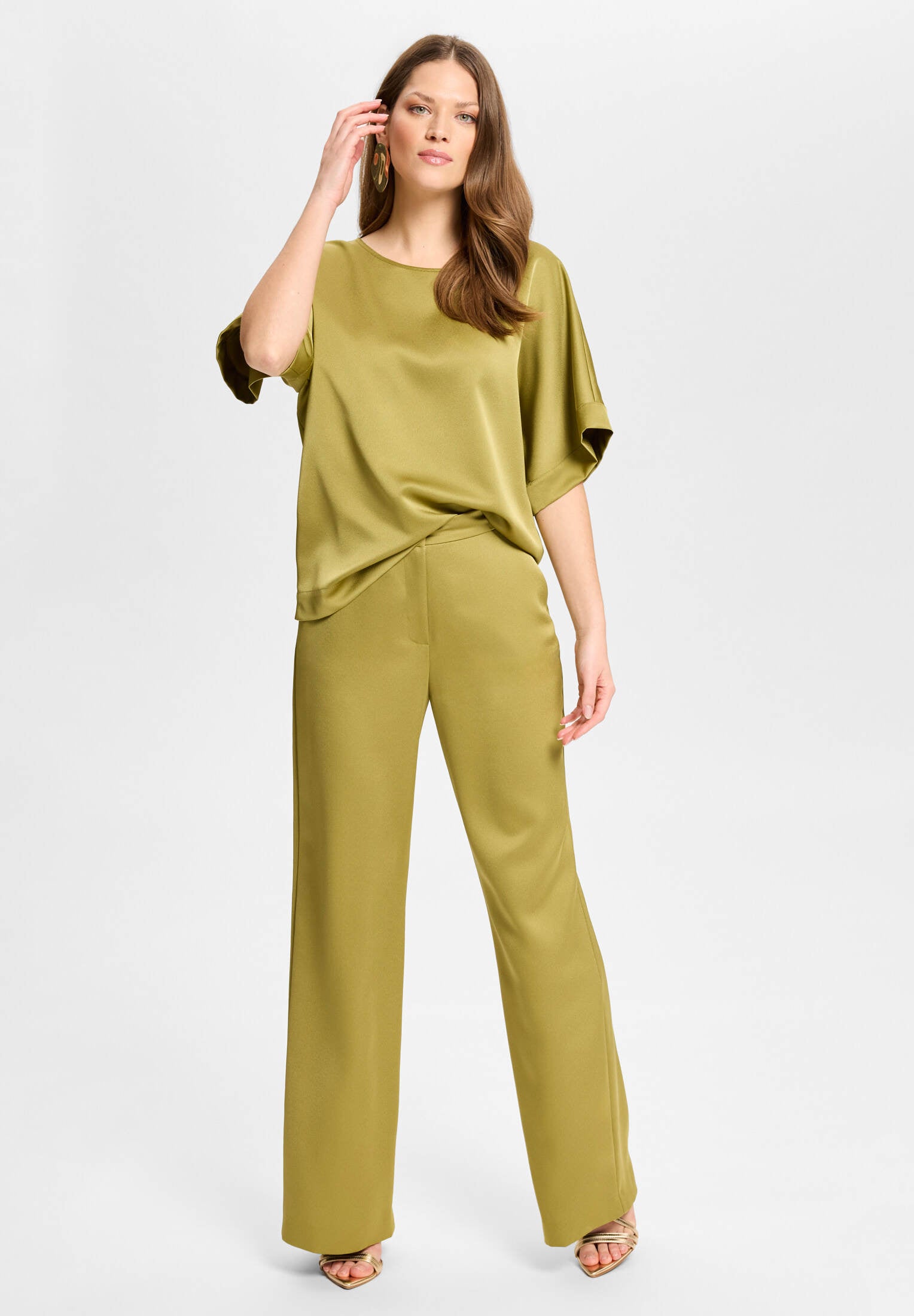 Hose aus Satin mit geradem Bein amber green
