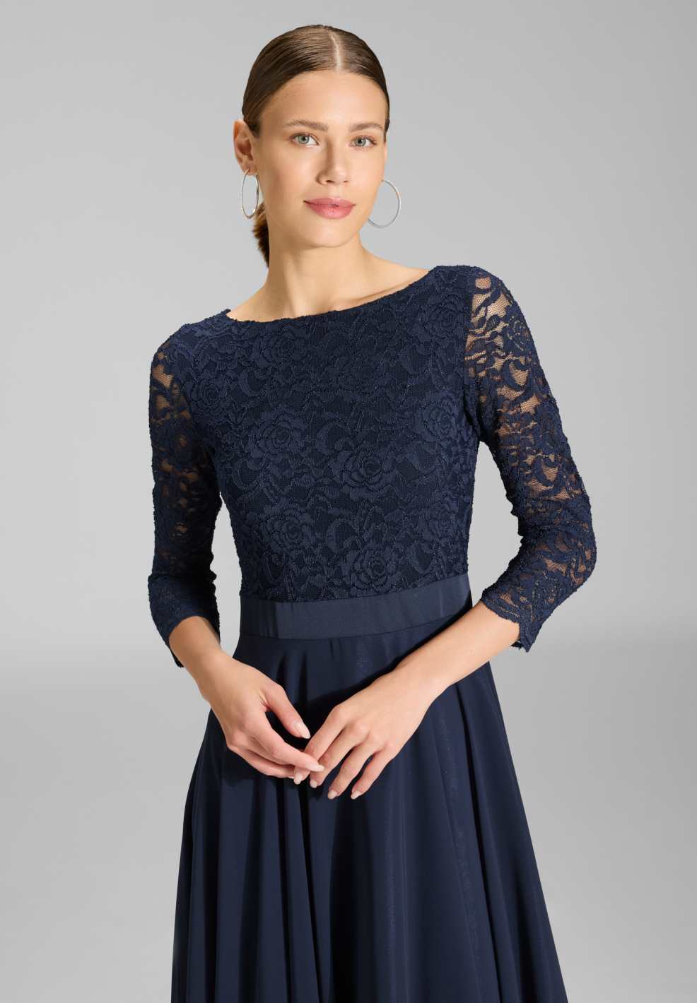 Midikleid mit fließendem Chiffon-Rock