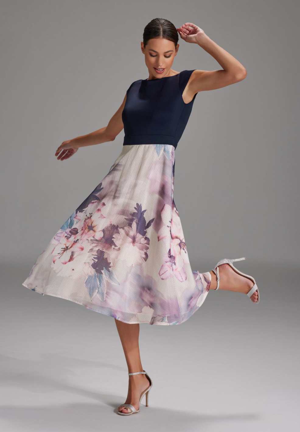 Midikleid mit Aquarell-Print