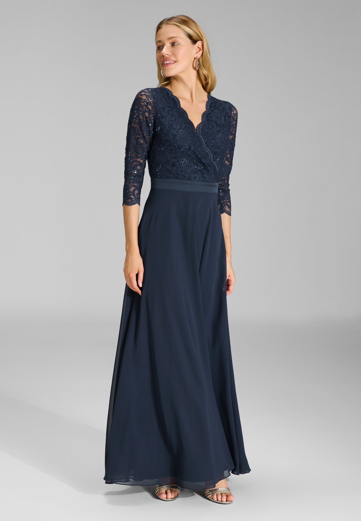 Cocktailkleid aus Material-Mix navy