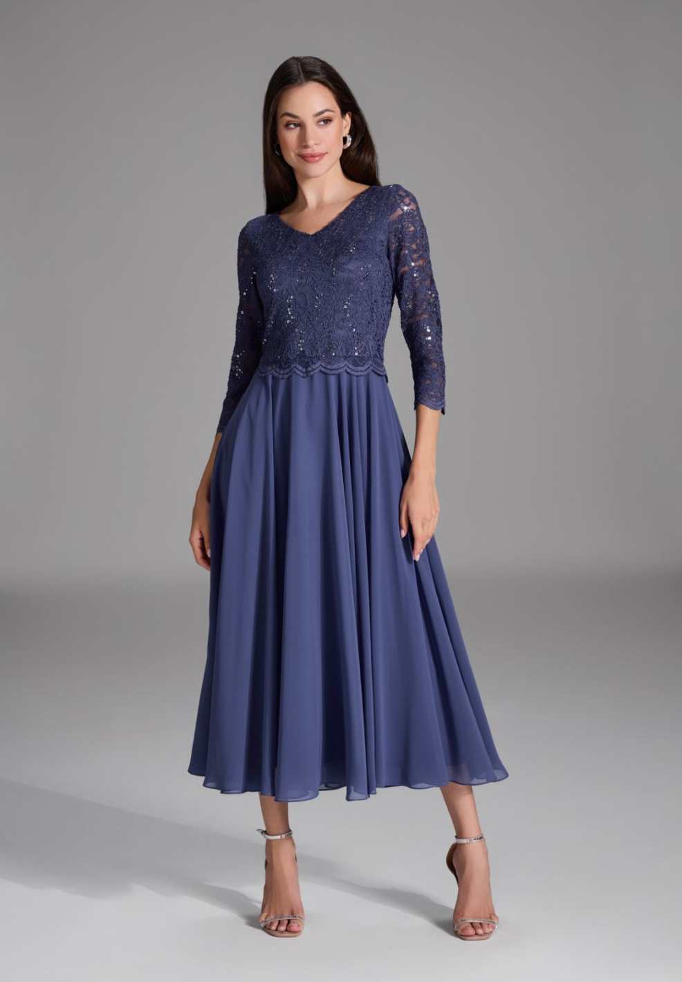 Midi Kleid mit paillettenbesetztem Spitzenoberteil