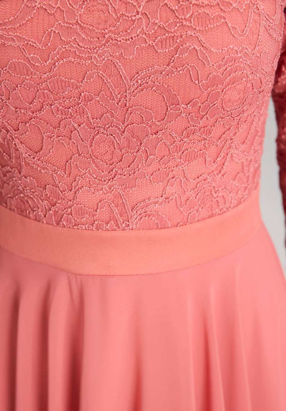 Midikleid mit fließendem Chiffon-Rock