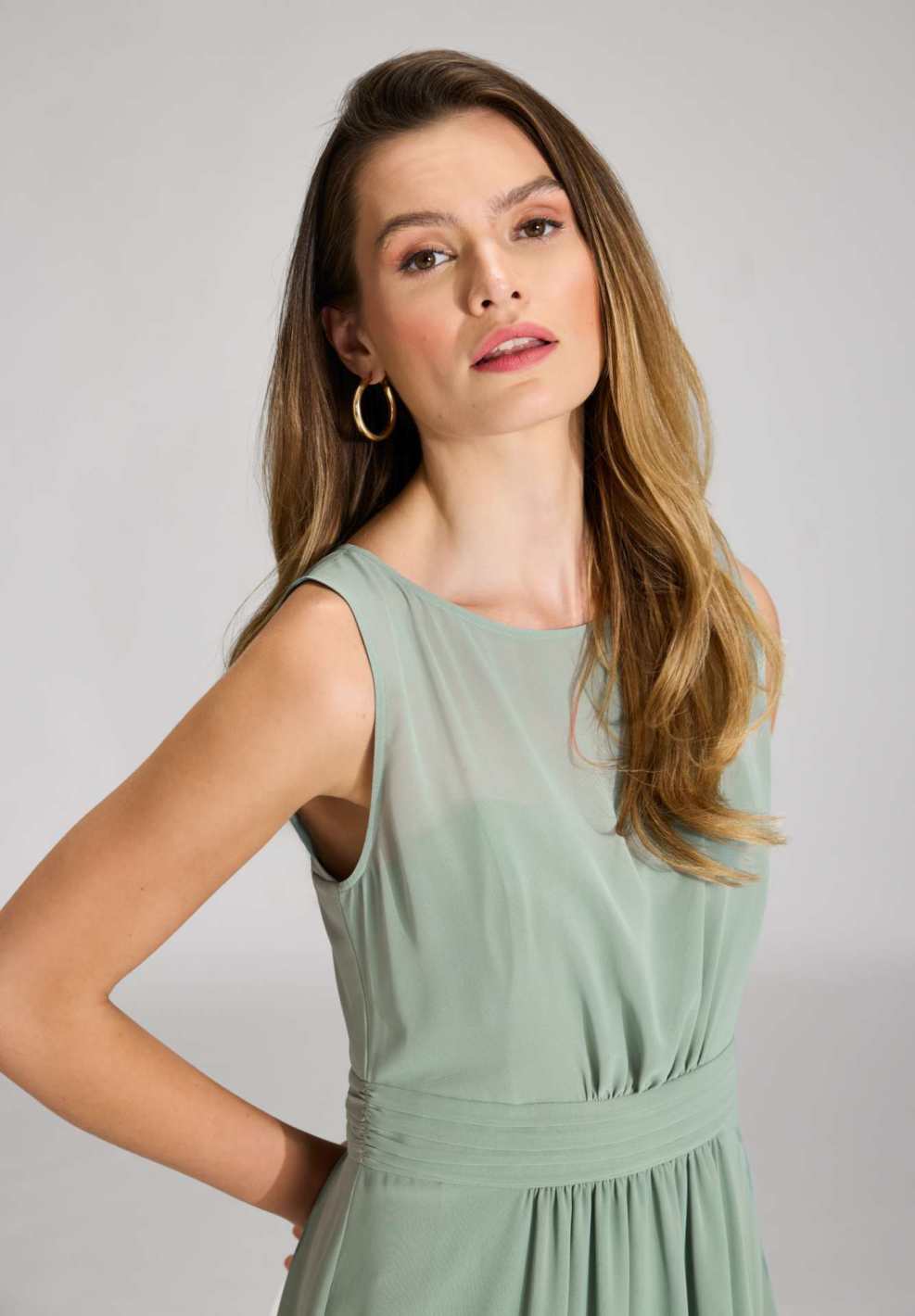 Abendkleid aus Chiffon mit Vokuhila Saum