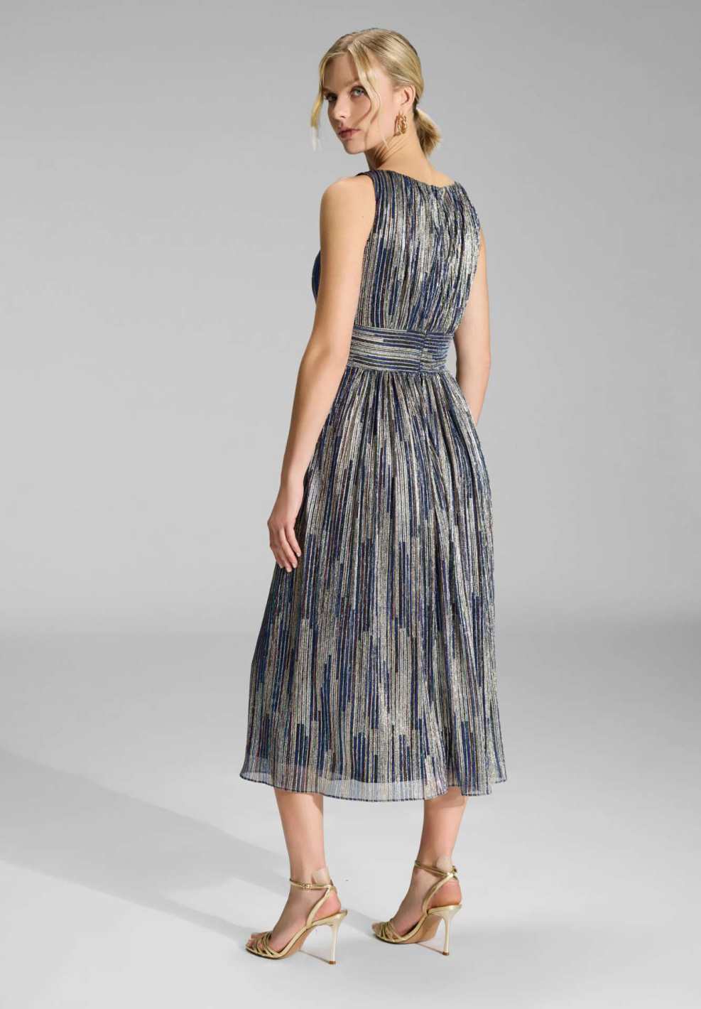 Cocktailkleid aus Plissee