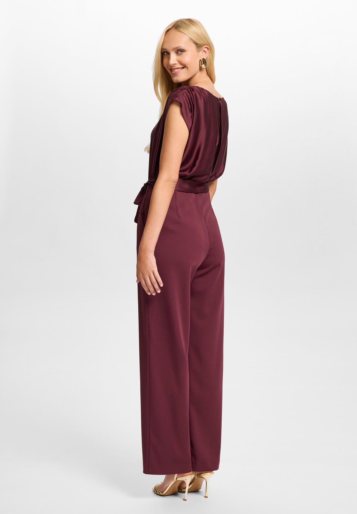 Jumpsuit aus Material-Mix