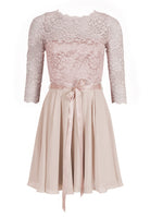 Cocktailkleid aus Spitze und Chiffon