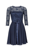 Cocktailkleid aus Spitze und Chiffon