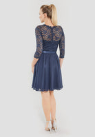 Cocktailkleid aus Spitze und Chiffon