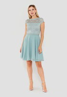 Cocktailkleid mit elastischem Spitzentop pistazie