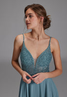 Abendkleid aus Materialmix