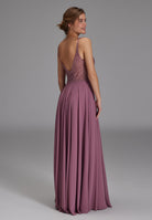 Abendkleid aus Materialmix