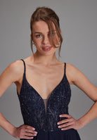 Cocktailkleid aus Materialmix