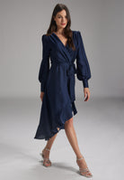 Vokuhila-Kleid mit blusigen Ärmeln