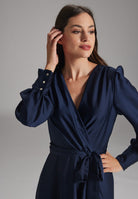 Vokuhila-Kleid mit blusigen Ärmeln