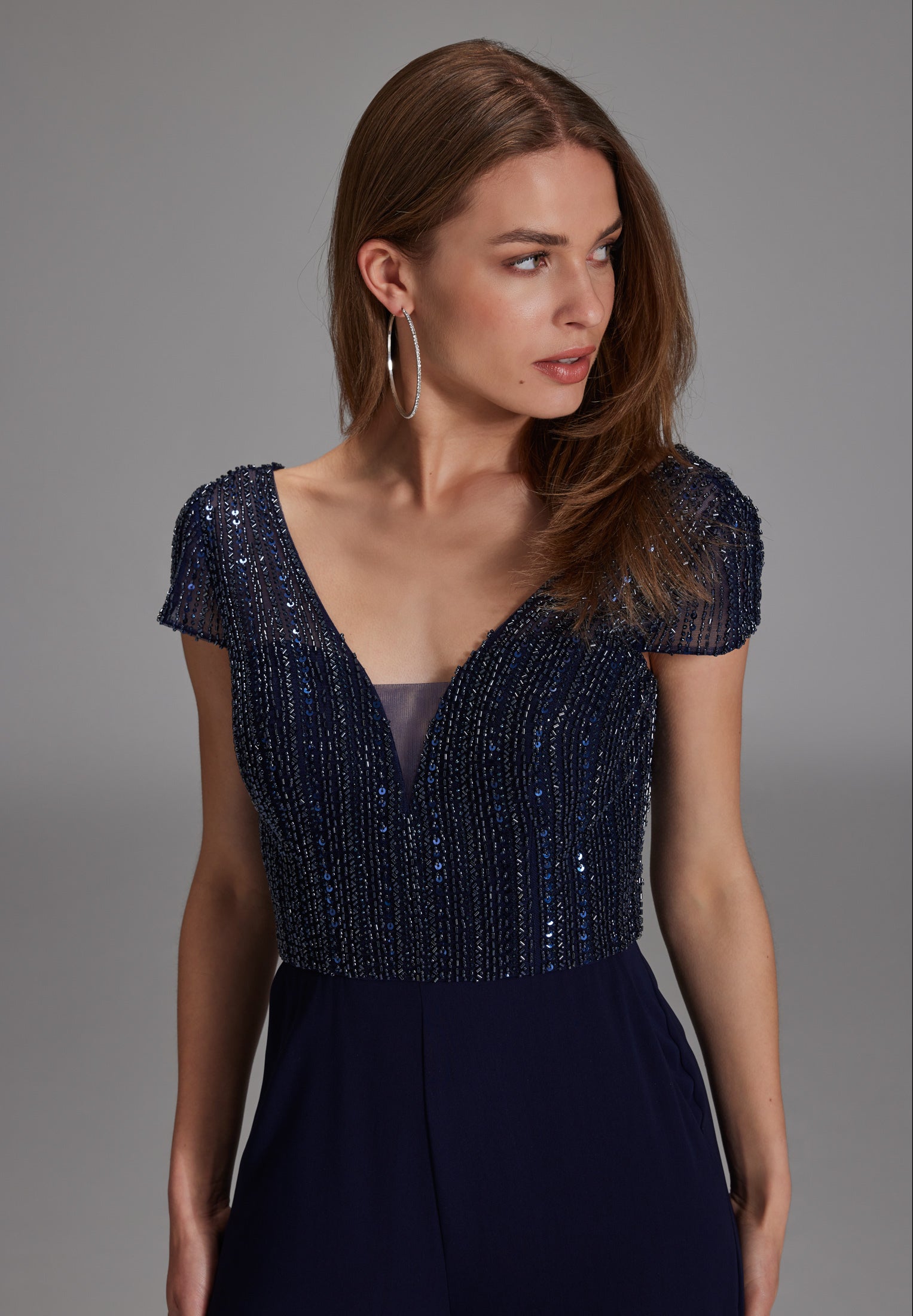 Jumpsuit mit Stickerei und kleinem Ärmelansatz