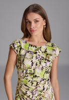 Etui Kleid aus Scuba mit Animal Print