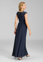 Abendkleid aus Chiffon mit paillettenbesetztem Spitzenoberteil