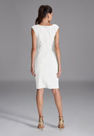 Etui Kleid aus Crepe Jersey mit Drapierung