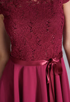 Cocktailkleid mit Spitzenoberteil und Chiffon Rock