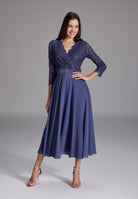 Cocktailkleid aus Material-Mix