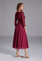 Cocktailkleid aus Material-Mix